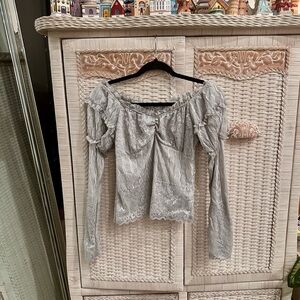 LIZ LISA Gray Lace Off-Shoulder Blouse